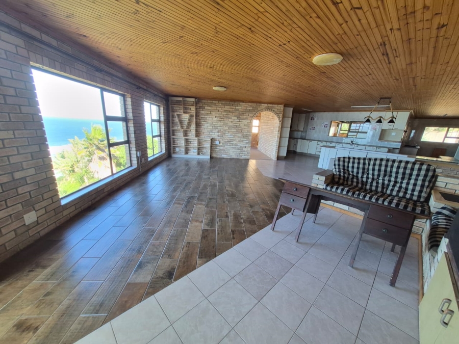 4 Bedroom Property for Sale in Dana Bay Western Cape